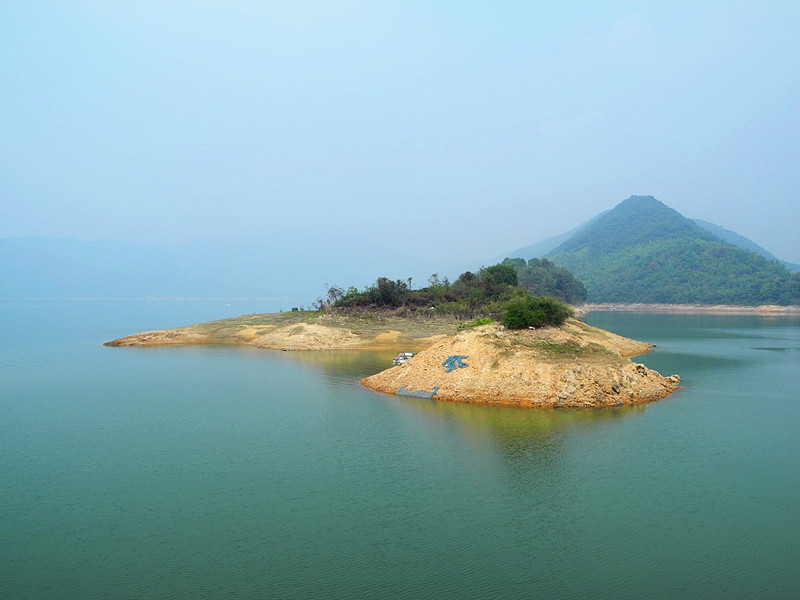 桂林市灵川县松湖星月岛度假村