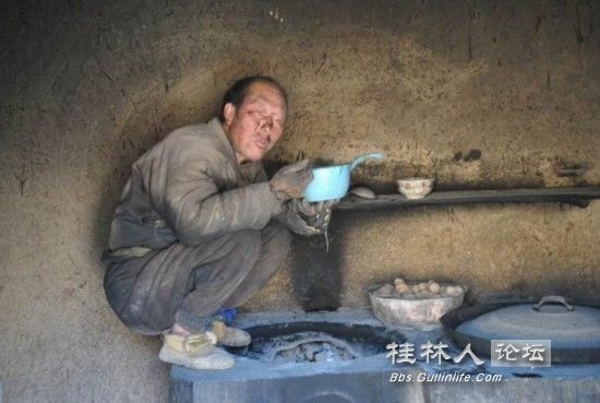 为'英山监狱怎么过中秋节 '配网络搜索图及视频