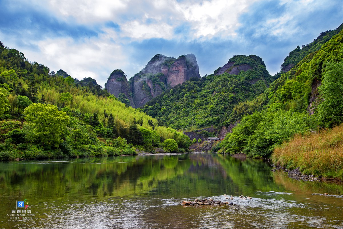 山青水秀好风光简谱_山青水秀好风光图片