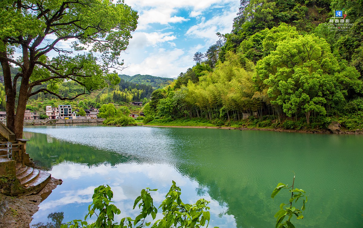 山青水秀好风光简谱_山青水秀好风光图片(2)