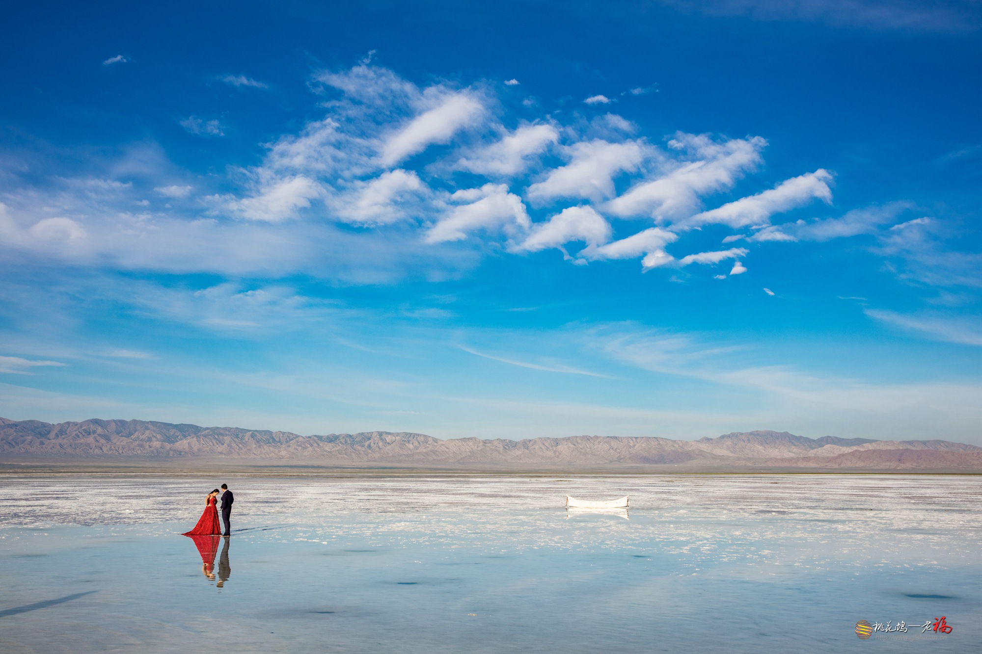 天空之镜 (茶卡盐湖)