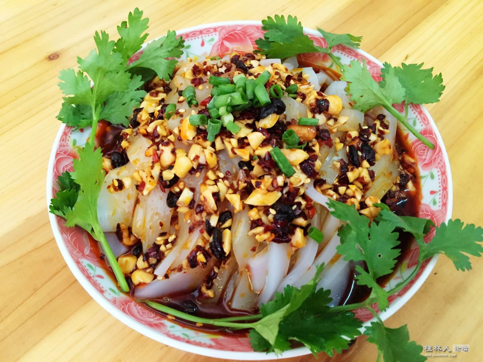 【川北凉皮】,这是一道我特别喜欢的凉菜,点菜率也是很高的.