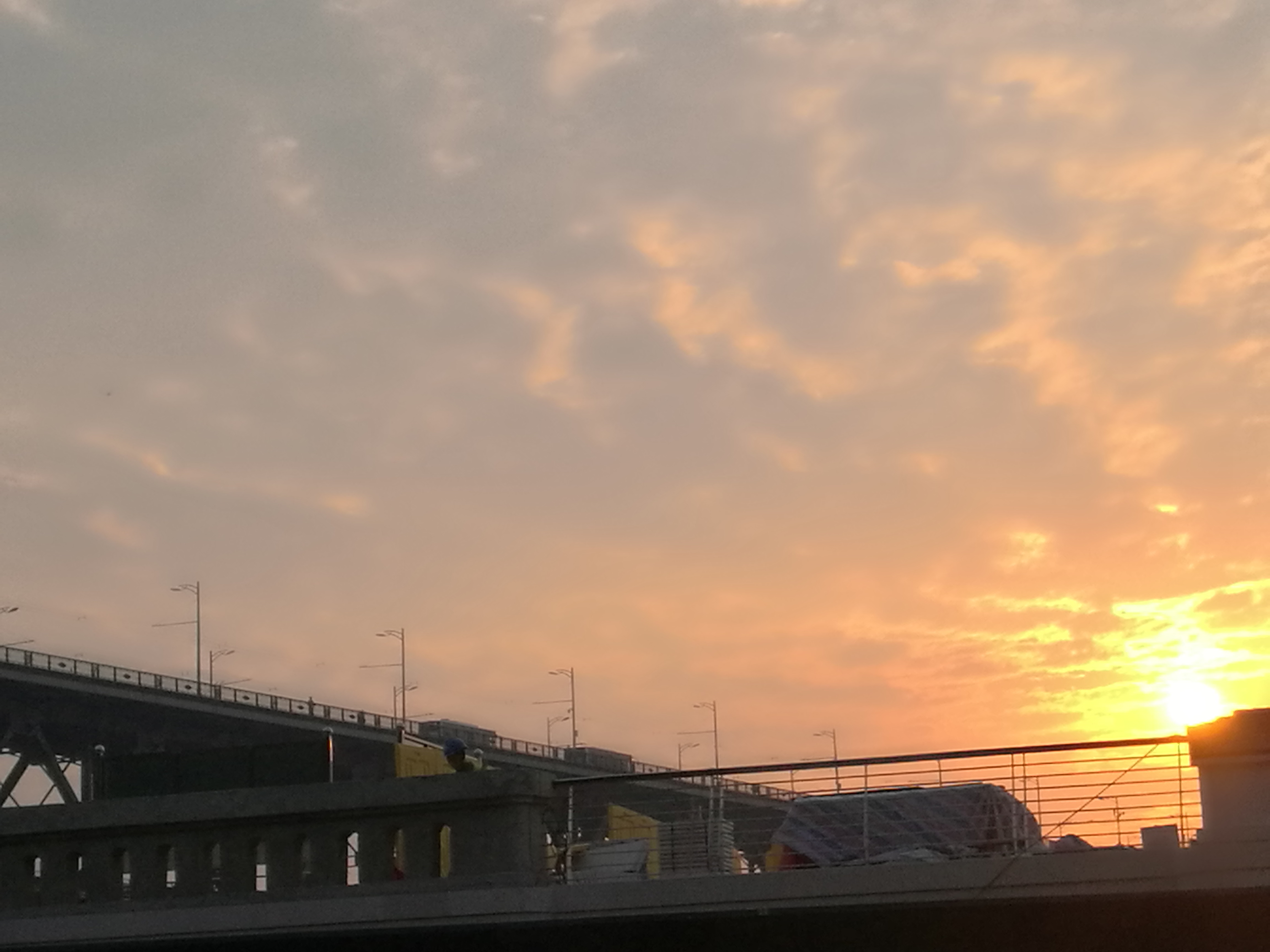 02.jpg
