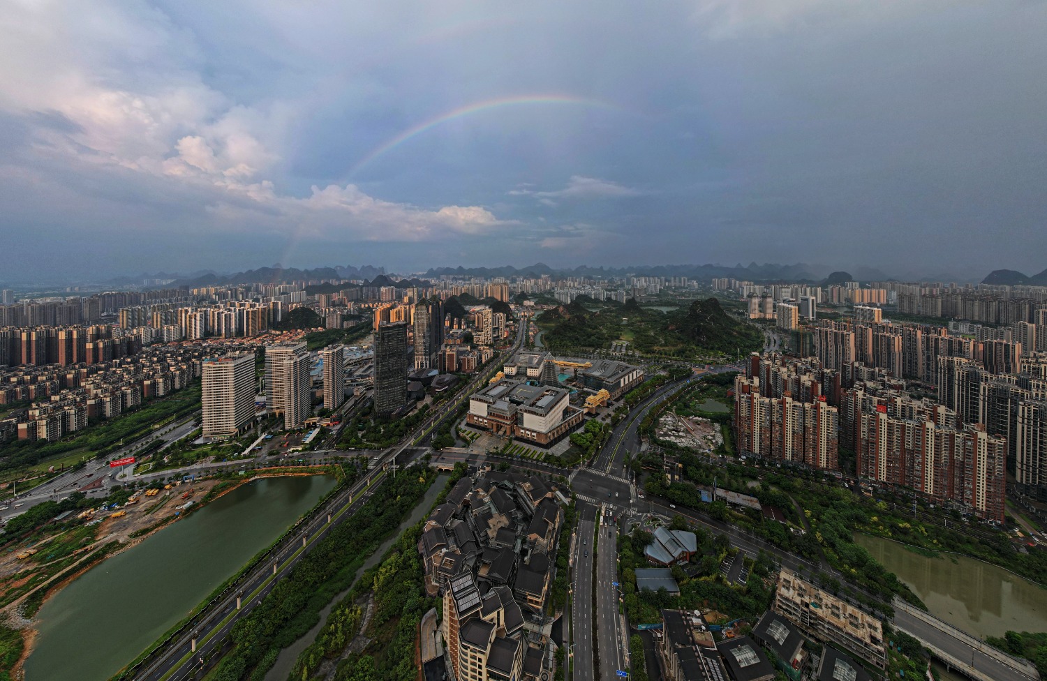 dji_fly_20230803_182316_926_1691059322224_pano-01.jpeg