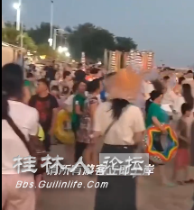 2FXHK6]R~TV8265U~R35VYY_.png