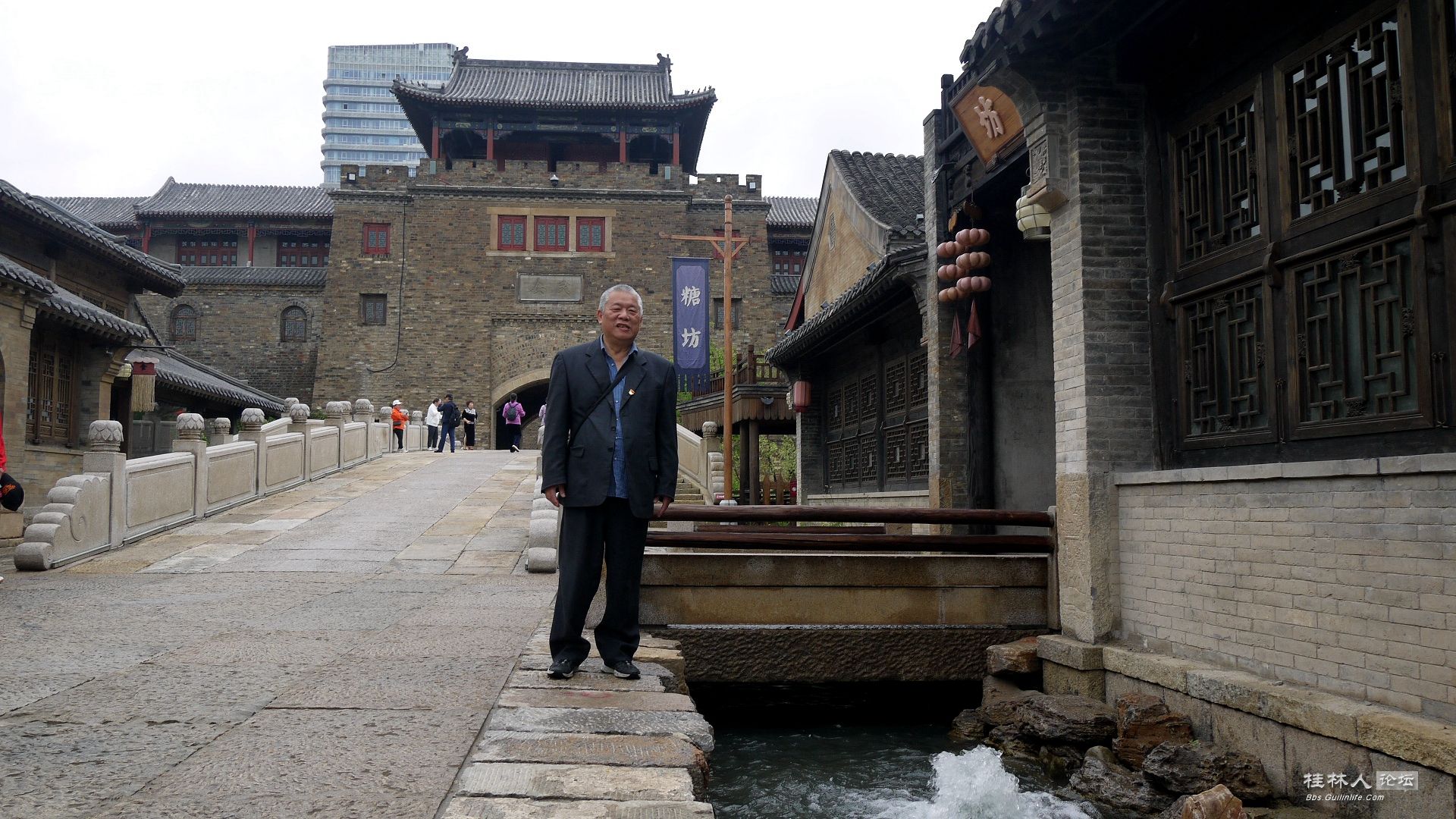 P1150800__.jpg