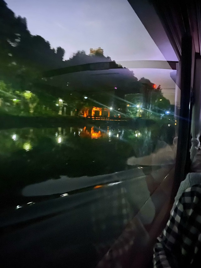 85.jpg
