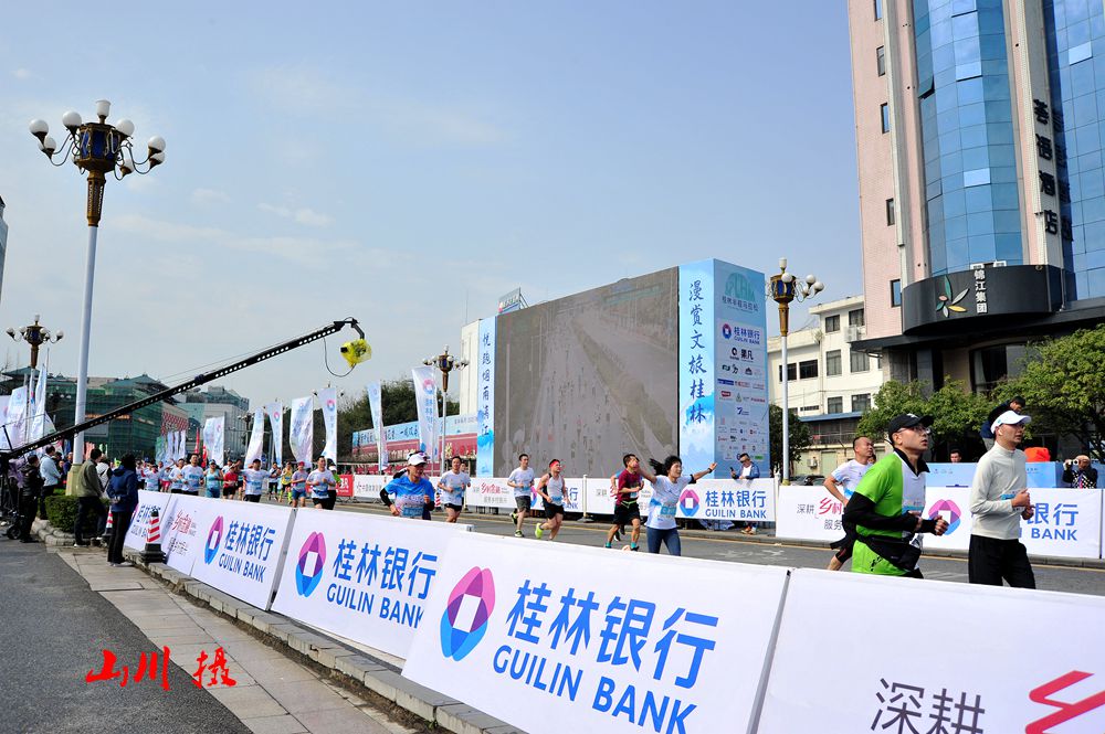 DSC_2285_1.jpg