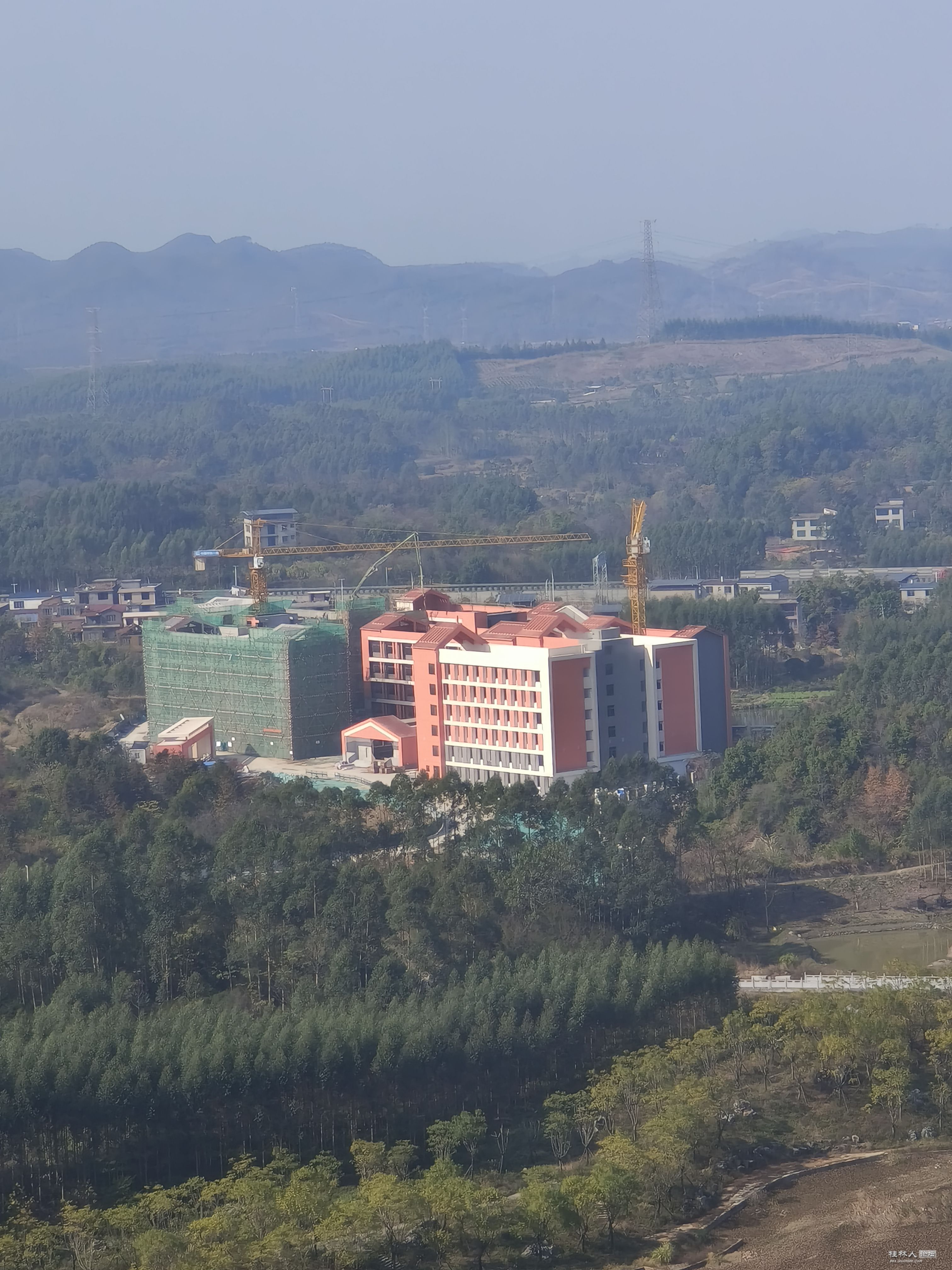 学校真是好漂亮