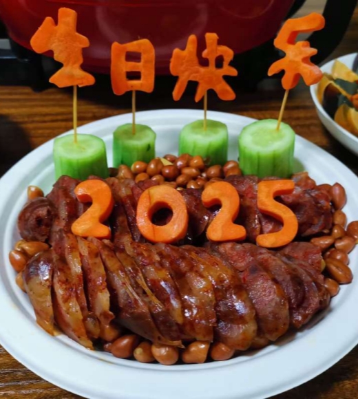 这麻辣香肠给我赚足了面子