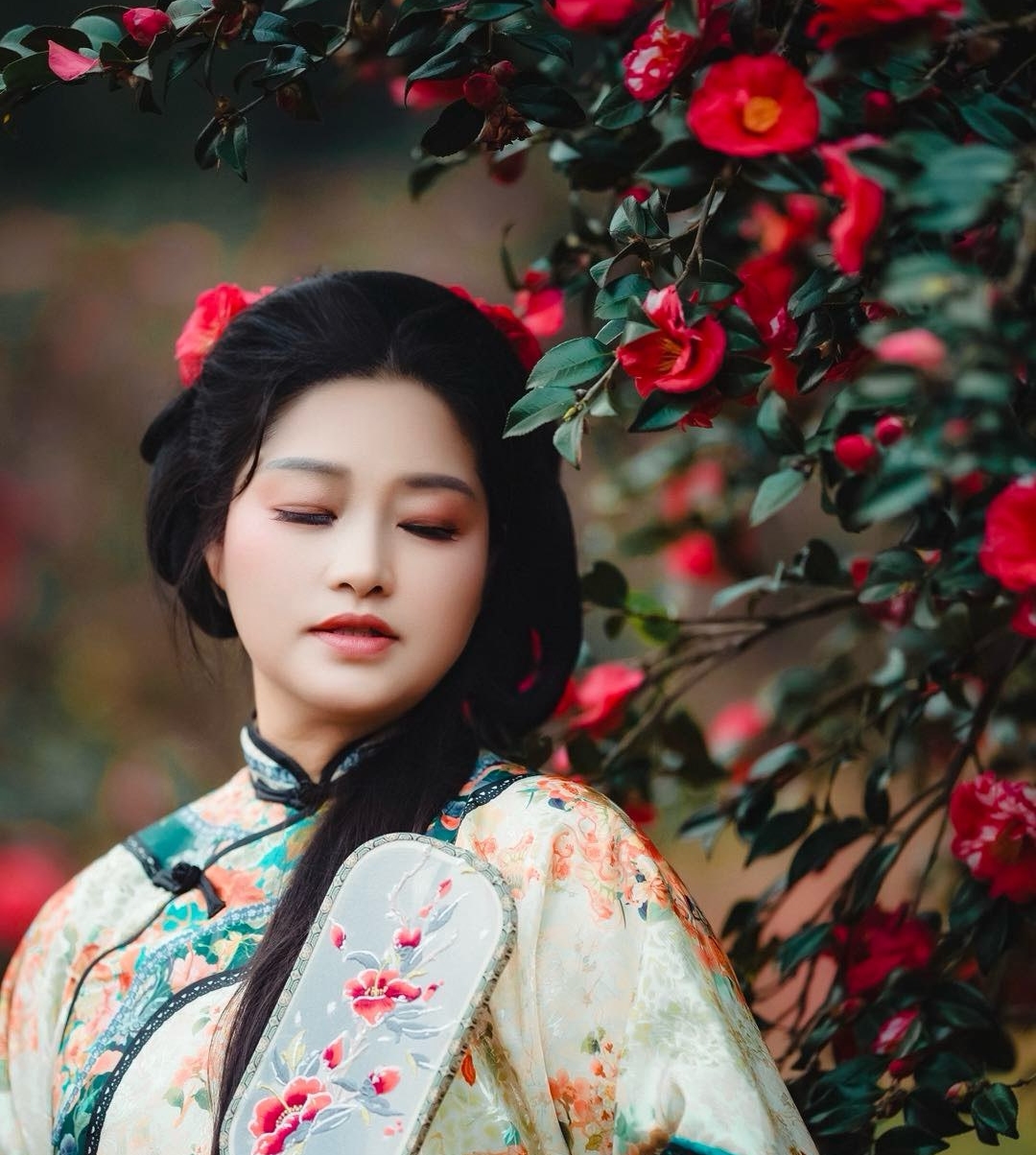 这里大概是桂林最大的茶花园吧