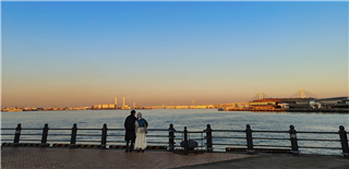 世界万般美好不及与你的朝朝暮暮